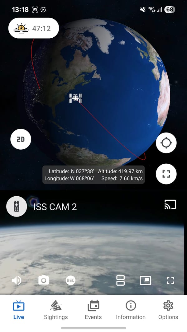 3D globe with ISS position and live camera